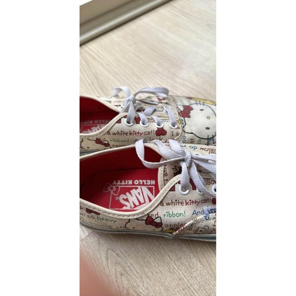 RARE VINTAGE Hello Kitty X Vans Shoe 40th Anniversary Sneakers Size 6.5 Womens - Picture 5 of 9